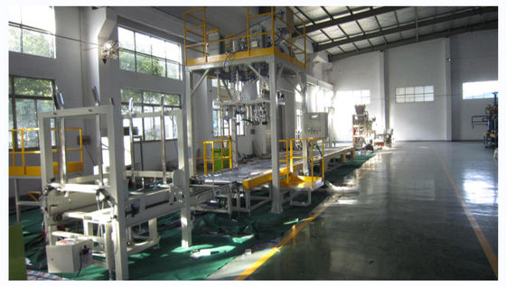 Quality  Chemical Raw Materials Weighing Packing Machine , Jumbo Bag Packing Machine 500-2000kg factory